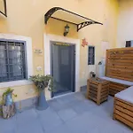 Apartment Il Cortile Della Patrona