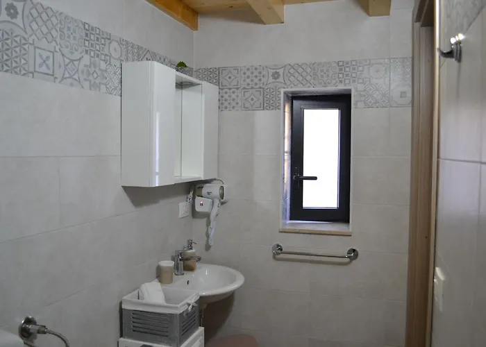 Il Cortile Della Patrona * Szirakúza