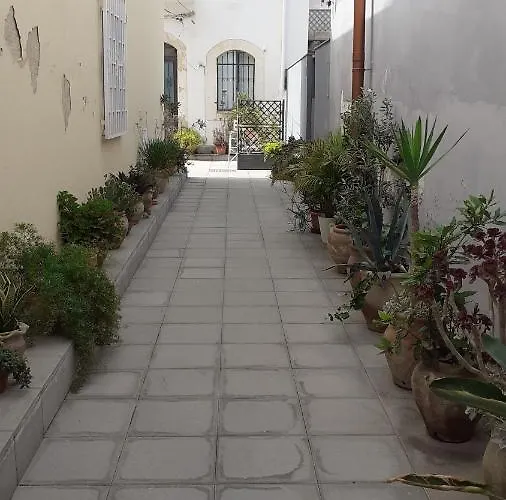 Il Cortile Della Patrona Szirakúza