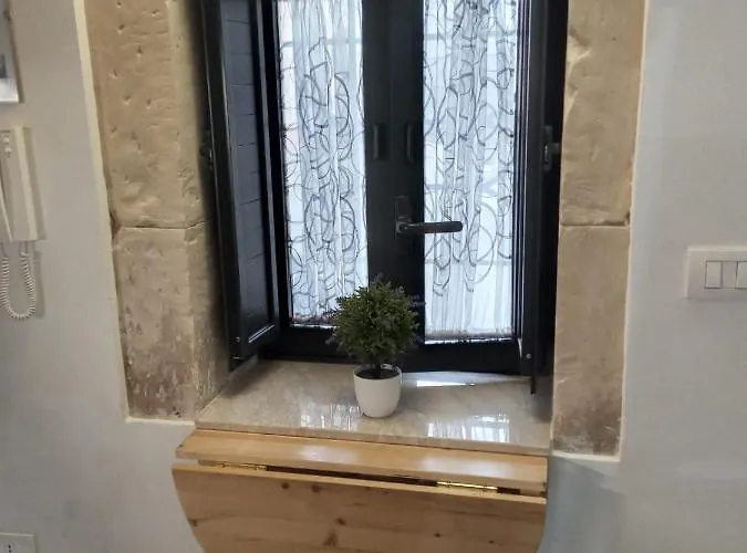 Il Cortile Della Patrona Appartement *